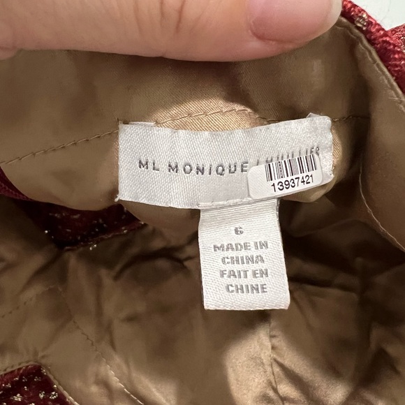 ML Monique Lhuillier Red Metallic High Low Gown Size 6 US $595 - Picture 13 of 13